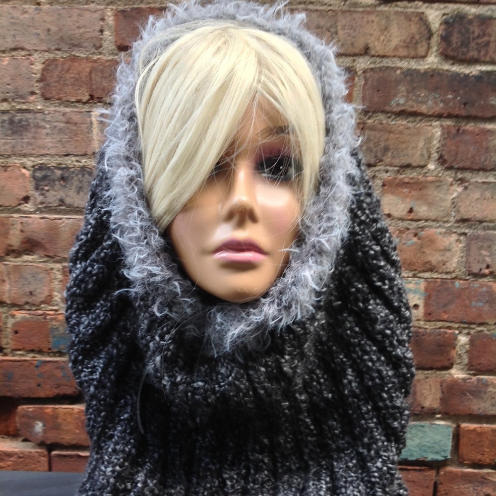 Knitted wrap - Picture 5 of 5